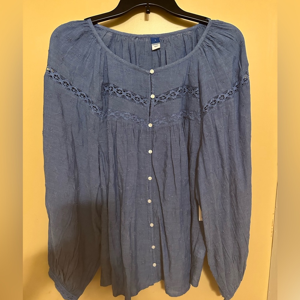 Old Navy Long Sleeve Button Down Smocked Shirt